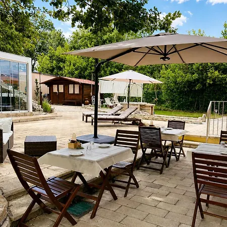 Bed & Breakfast La Quercia Abbateggio