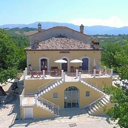 La Quercia Bed & Breakfast 4*