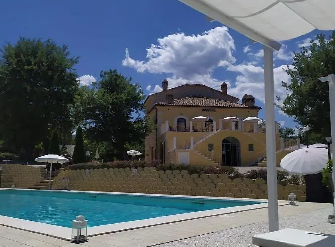 La Quercia Bed & Breakfast 4*