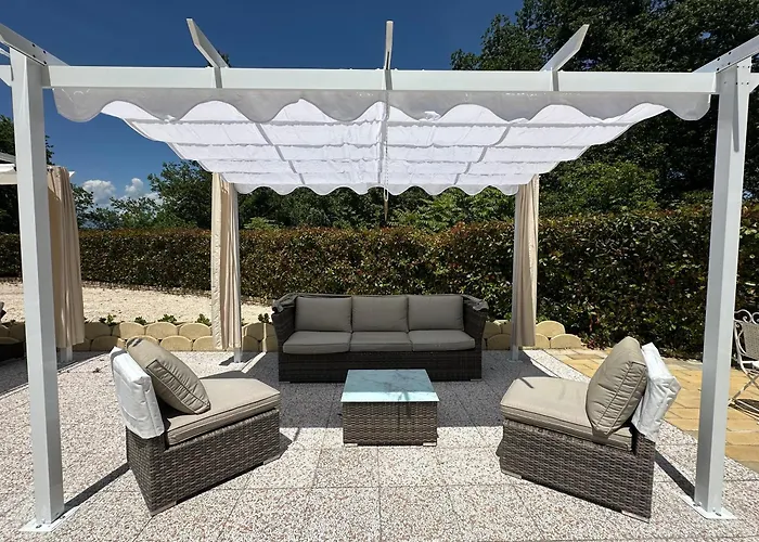 Bed & Breakfast La Quercia 4*